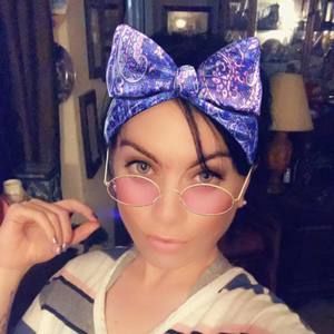 Meet your Posher, Rachel